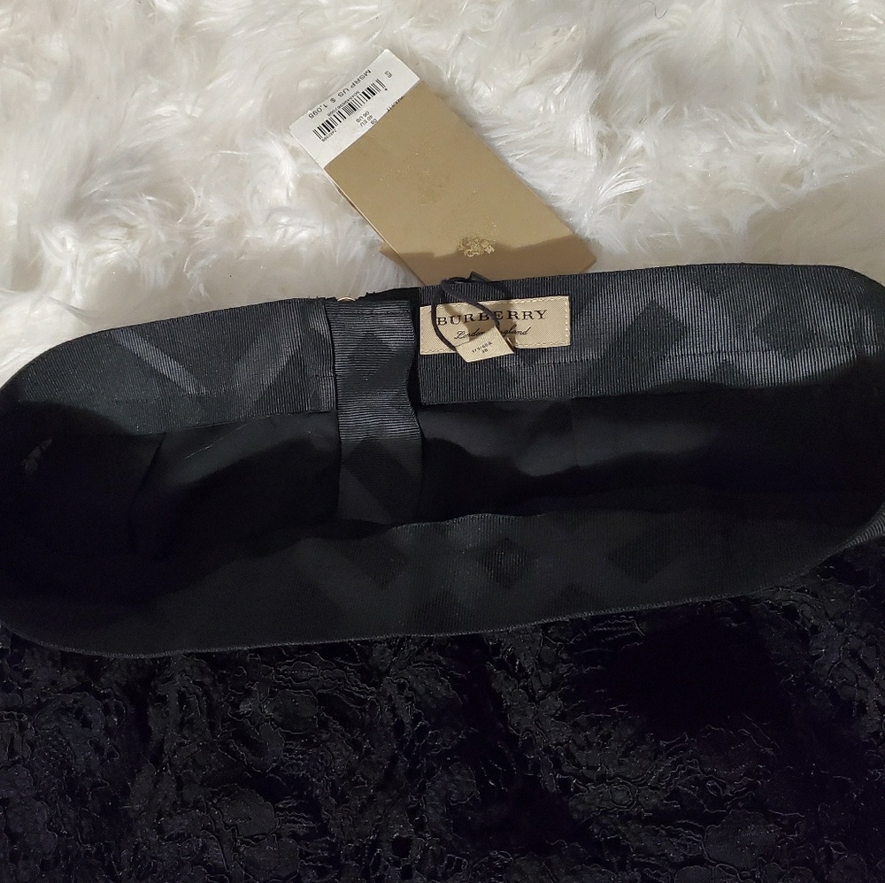 Burberry Lace Skirt NWT